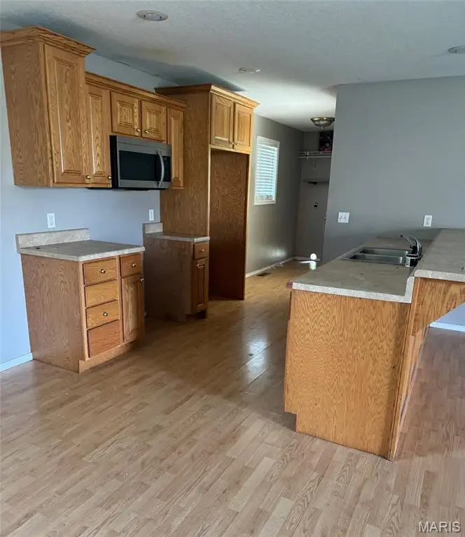 1504 E Stoddard Street, Dexter, MO 63841 - #2