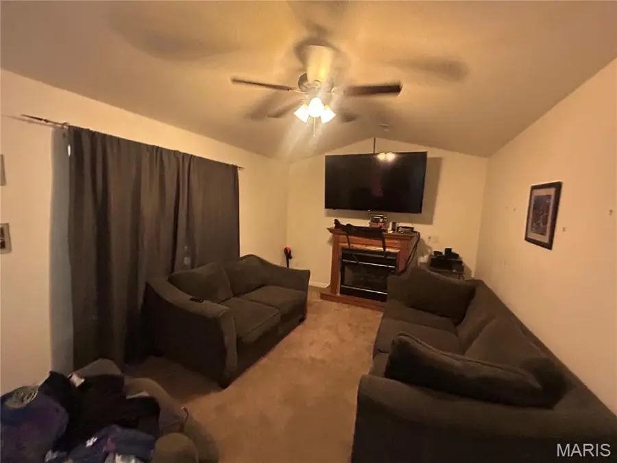 442 Sinclair Avenue, South Roxana, IL 62087 - #2