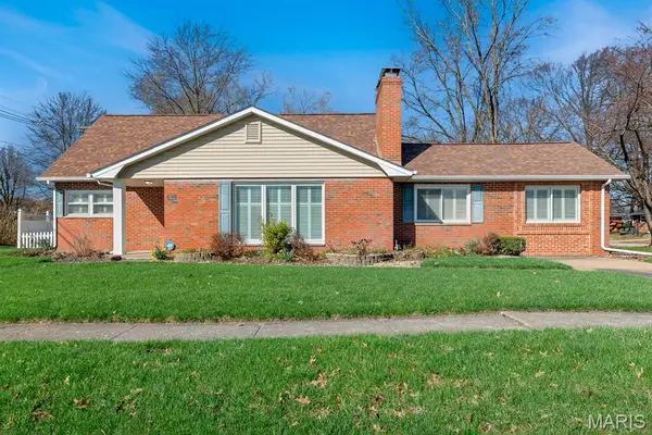 3211 Edgewood Avenue, Granite City, IL 62040