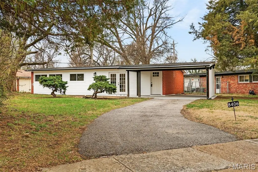 8406 January Avenue, Berkeley, MO 63134 - #1