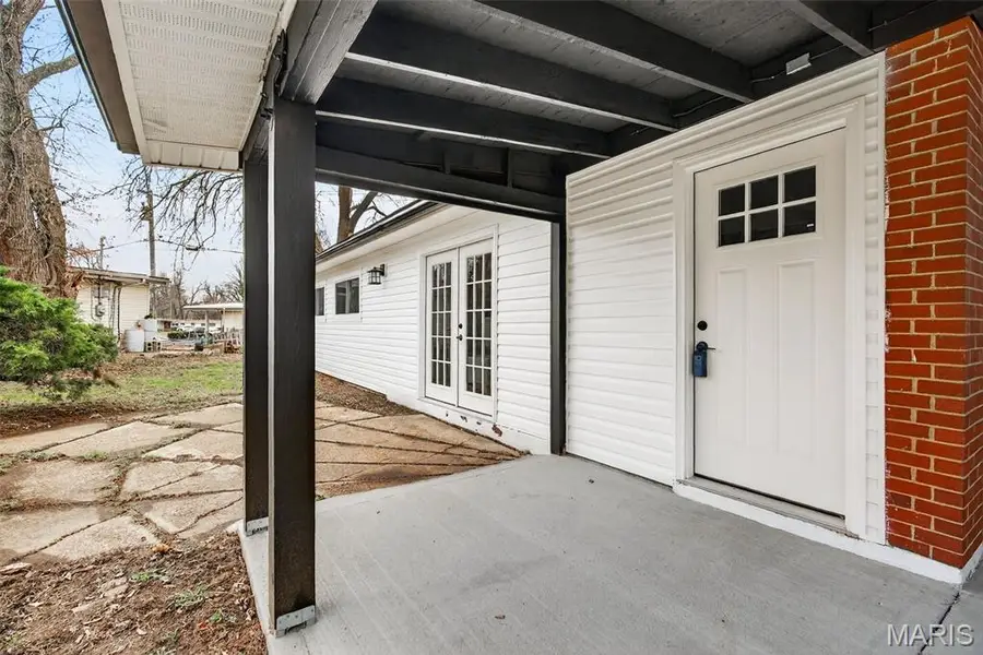 8406 January Avenue, Berkeley, MO 63134 - #2