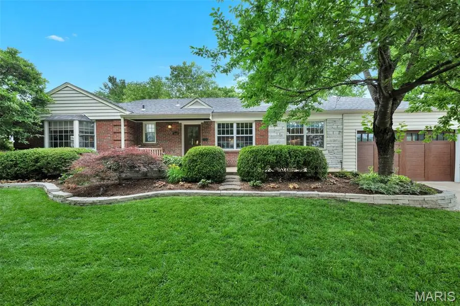 5949 Highfield Road, Saint Louis, MO 63109 - #3