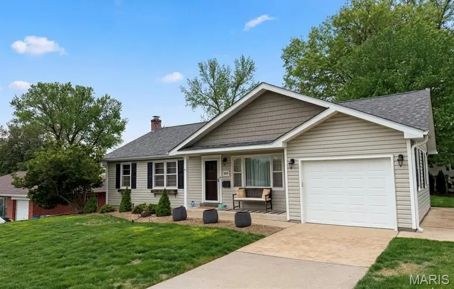 1901 W Adams Street, Saint Charles, MO 63301 - #3