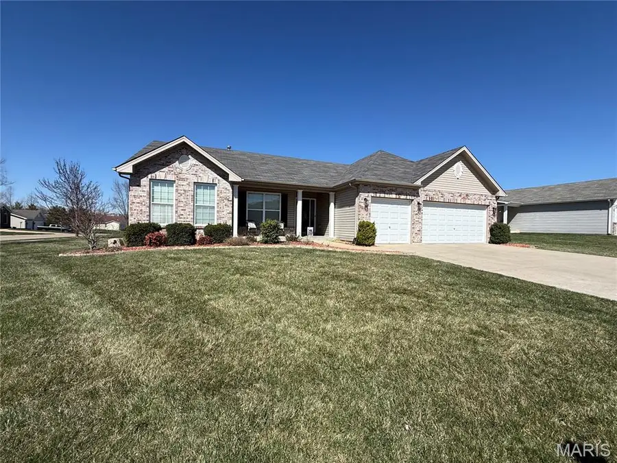 401 Shady River Drive, Saint Paul, MO 63366 - #2