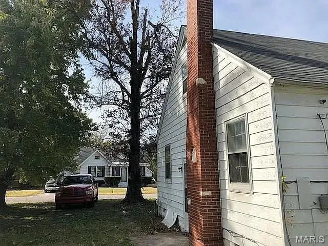 419 Garrison Avenue, Cahokia, IL 62206 - #2