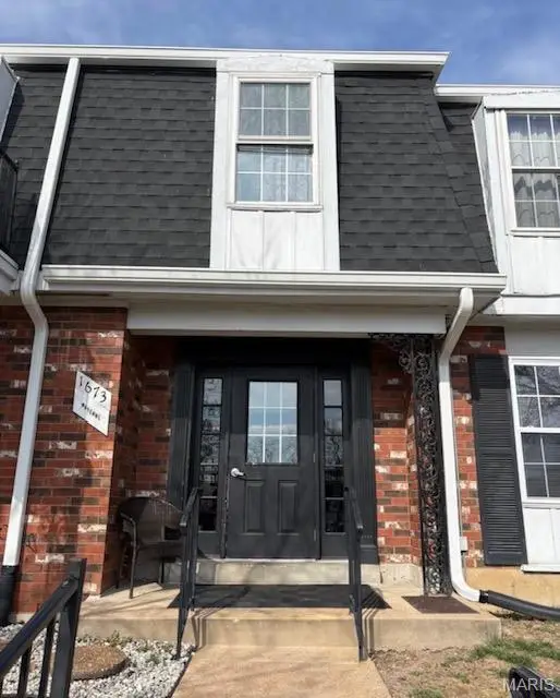 1673 Mayenne Court #D, St Louis, MO 63125