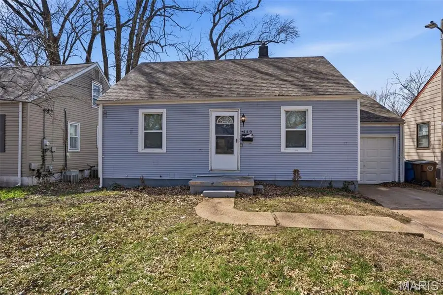 449 S Dade Avenue, Saint Louis, MO 63135 - #2