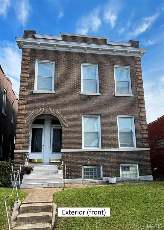 6018 Virginia Avenue, St Louis, MO 63111