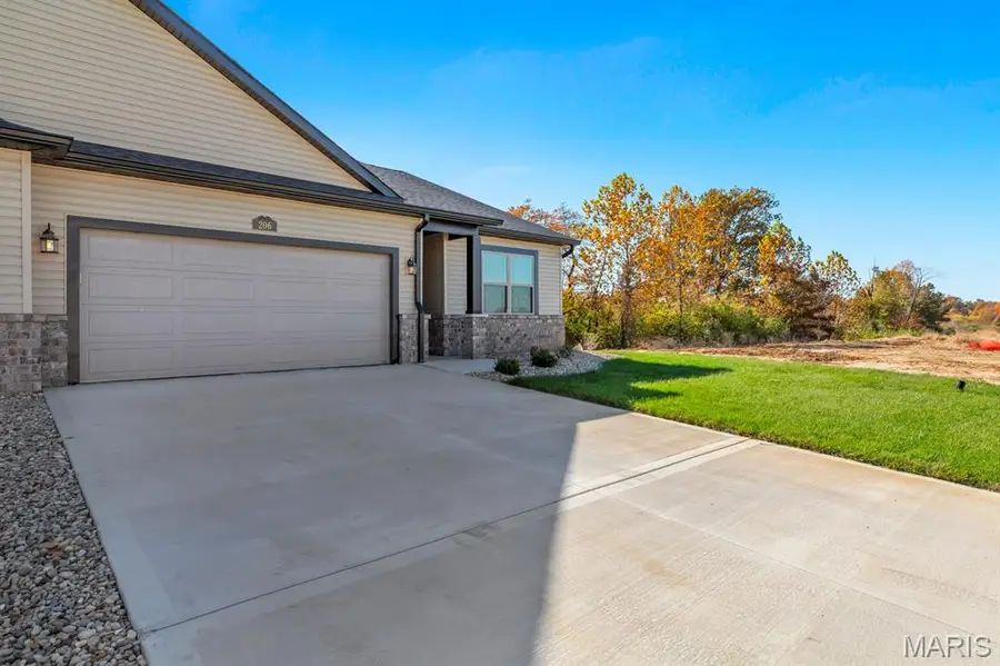 206 Wrigley Field, Bethalto, IL 62010 - #2