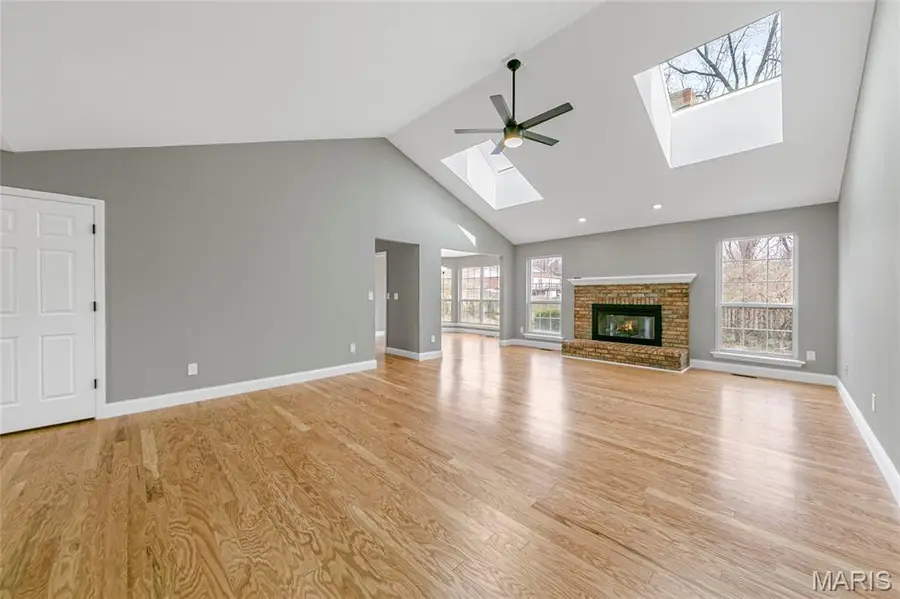 53 Log Hill Lane, Ballwin, MO 63011 - #3