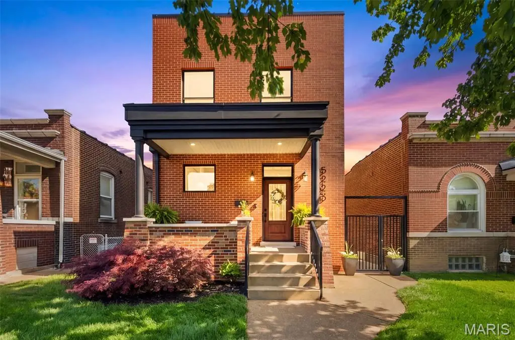 5223 Botanical Avenue, Saint Louis, MO 63110 - #1