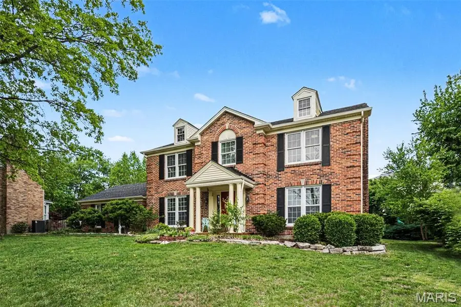 4717 Southridge Park Court, Oakville, MO 63129 - #3