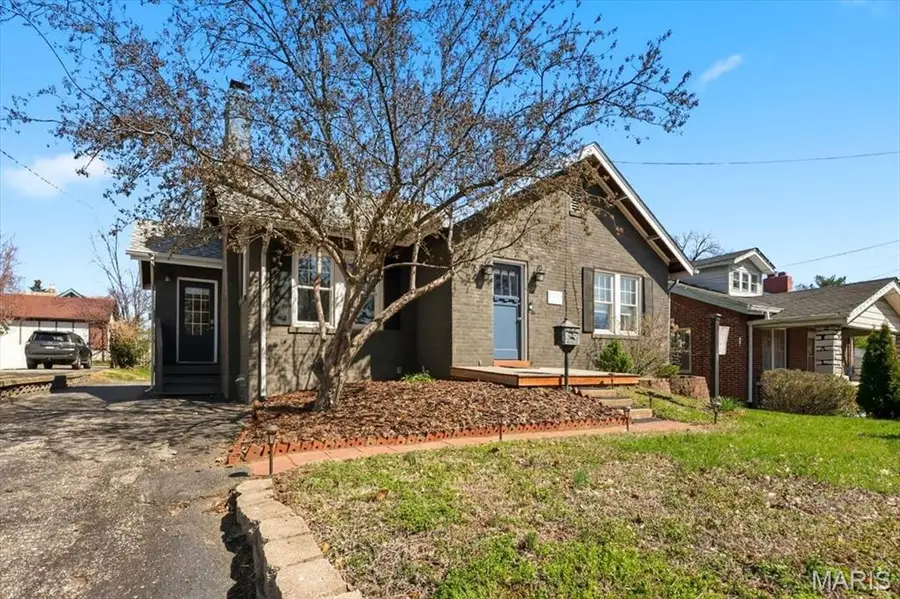 7729 Murdoch Avenue, Shrewsbury, MO 63119 - #2