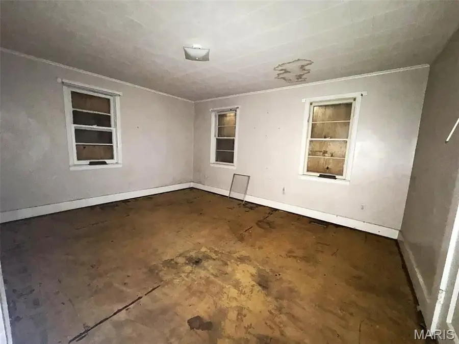 614 Lyon Street, Hannibal, MO 63401 - #2