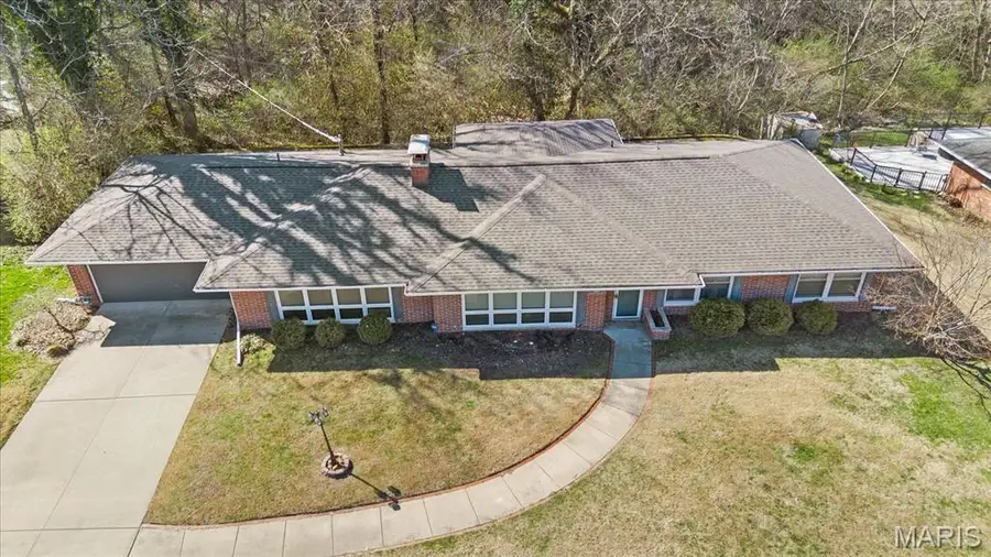 207 Country Club Lane, Belleville, IL 62223 - #3