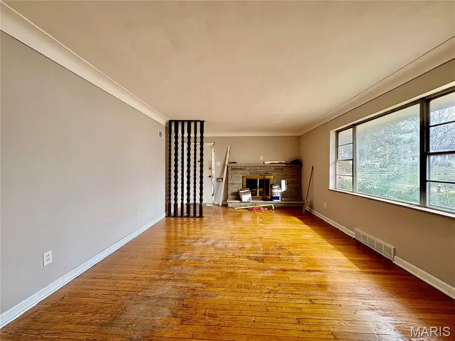 6100 Garesche Avenue, Saint Louis, MO 63136 - #3