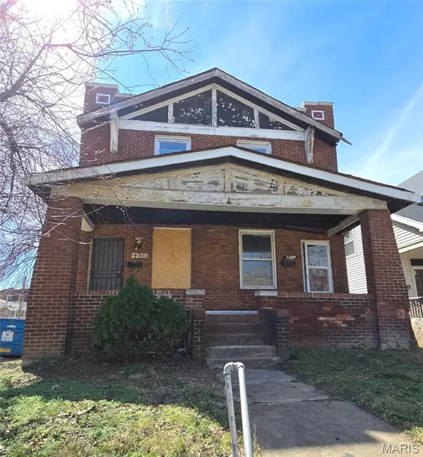 3200 Arsenal Street, St Louis, MO 63118