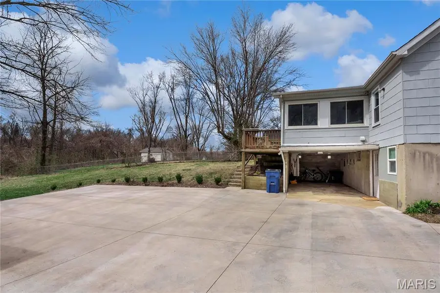 1200 E 8th Street, Washington, MO 63090 - #2