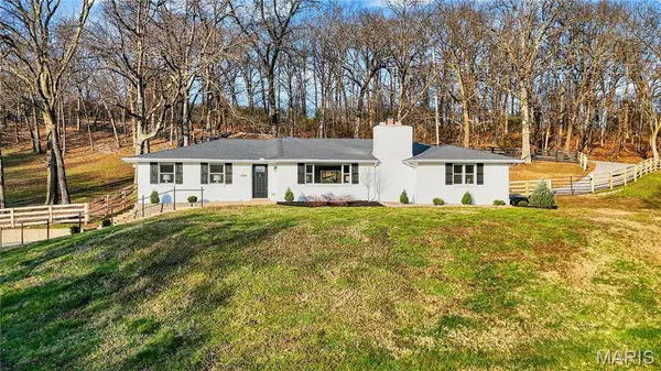 1336 Pond Road, Wildwood, MO 63038