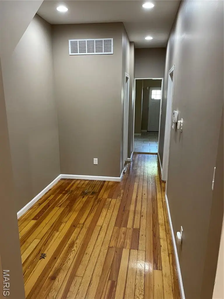 3425 Alberta, Saint Louis, MO 63118 - #2