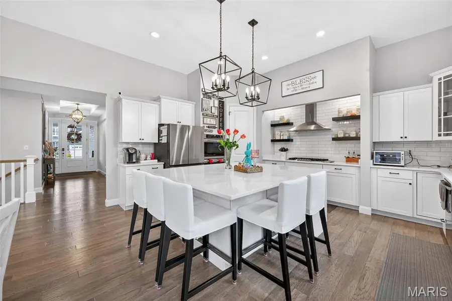 101 Far Meadow Drive, Lake Saint Louis, MO 63367 - #2