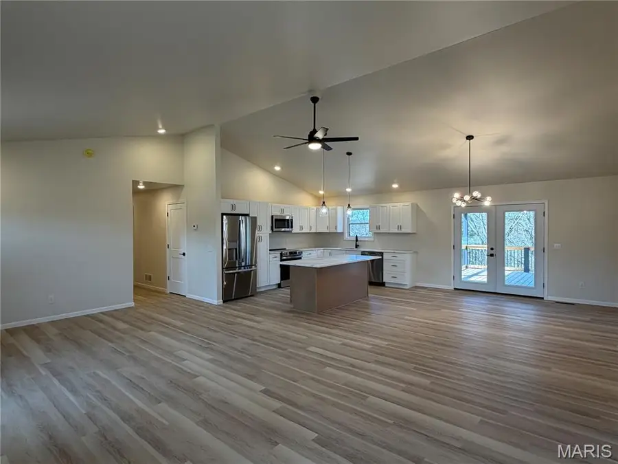 5722 Brady Rd, Hannibal, MO 63401 - #3