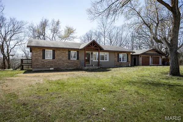 19 Ginger Road, Iberia, MO 65486