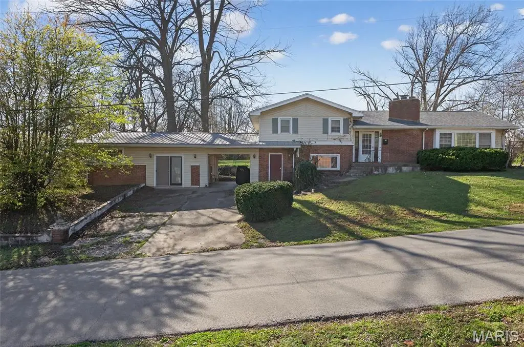 405 Sycamore Street, Scott City, MO 63780 - #1