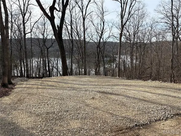 95 Deer Run Trail, New Florence, MO 63363