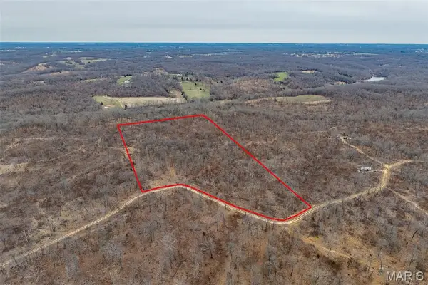 27588 Mimosa Lane, Lebanon, MO 65536