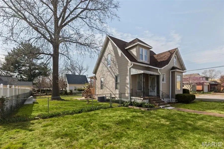 319 S Cherry Street, O Fallon, IL 62269 - #3