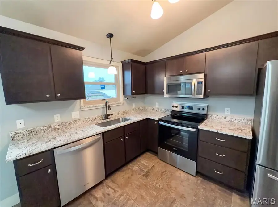 119 Albany Manor Drive, Wentzville, MO 63385 - #2