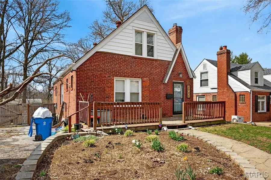 2711 Sims Avenue, Overland, MO 63114 - #2