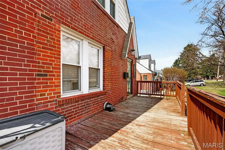 2711 Sims Avenue, Overland, MO 63114 - #3