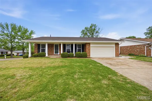 4394 Satiris Drive, Florissant, MO 63033