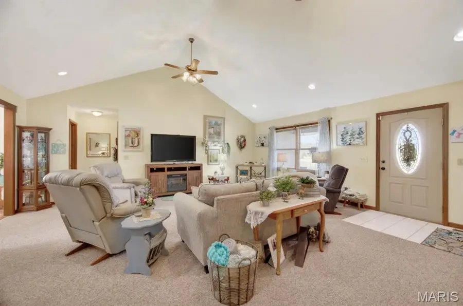 18511 Oak Tree Lane, Phillipsburg, MO 65722 - #3