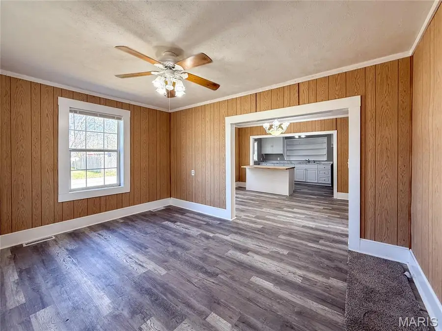 2202 Mangold Street, Poplar Bluff, MO 63901 - #3