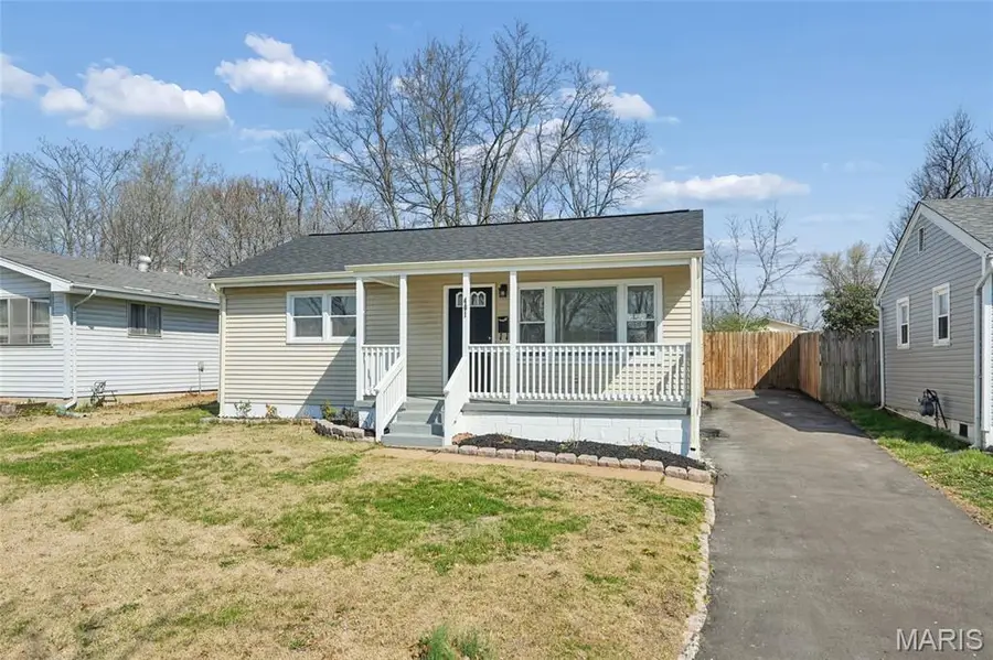 401 Hillcrest Boulevard, Ballwin, MO 63021 - #3