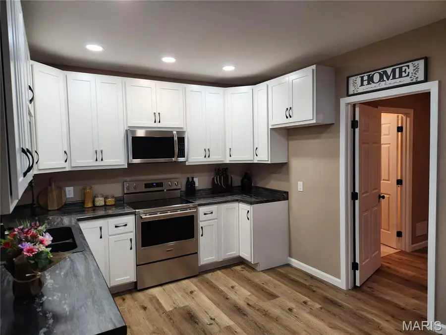 3169 Pennsylvania Avenue, Saint Louis, MO 63118 - #3