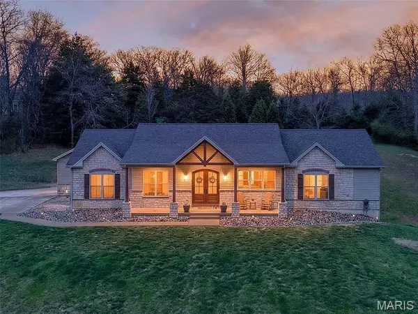 24552 Ivy Court, Wright City, MO 63390