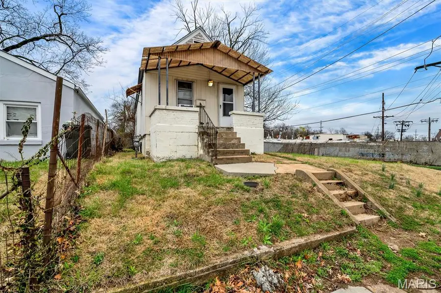 6401 Jesse Jackson Avenue, Saint Louis, MO 63121 - #2