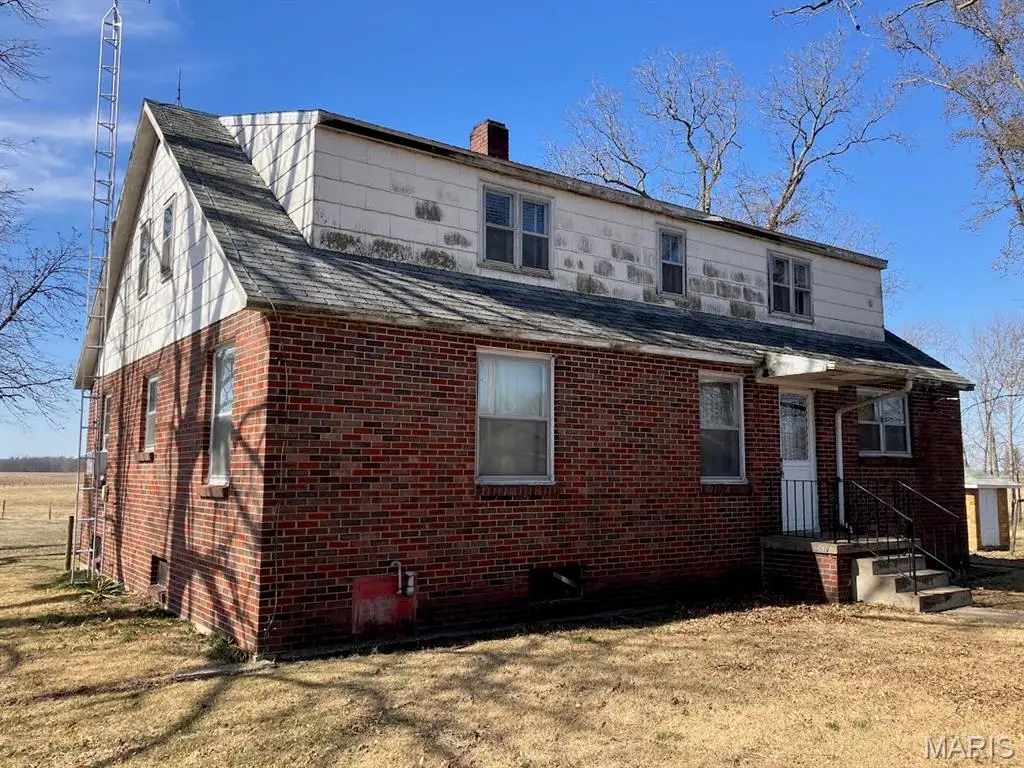 15420 Diamond Springs Road, Meridian, IL 62282 - #1