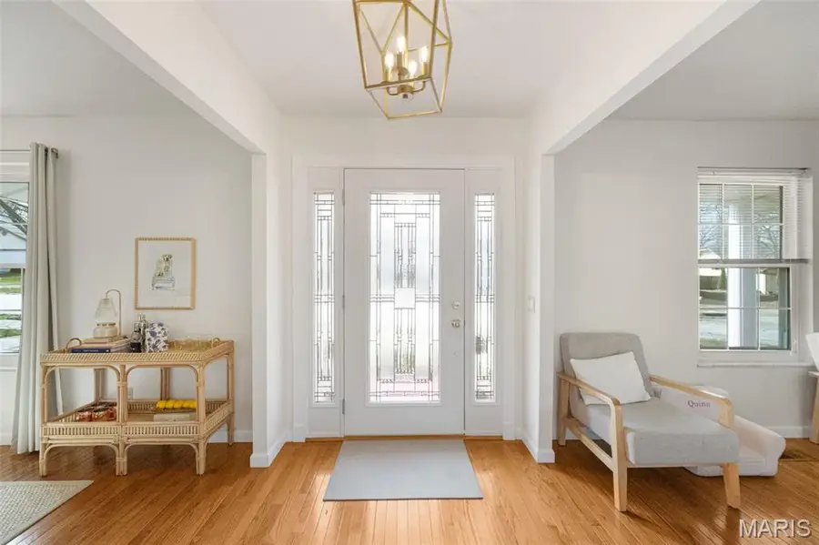 215 Straightoak Court, Ballwin, MO 63021 - #2