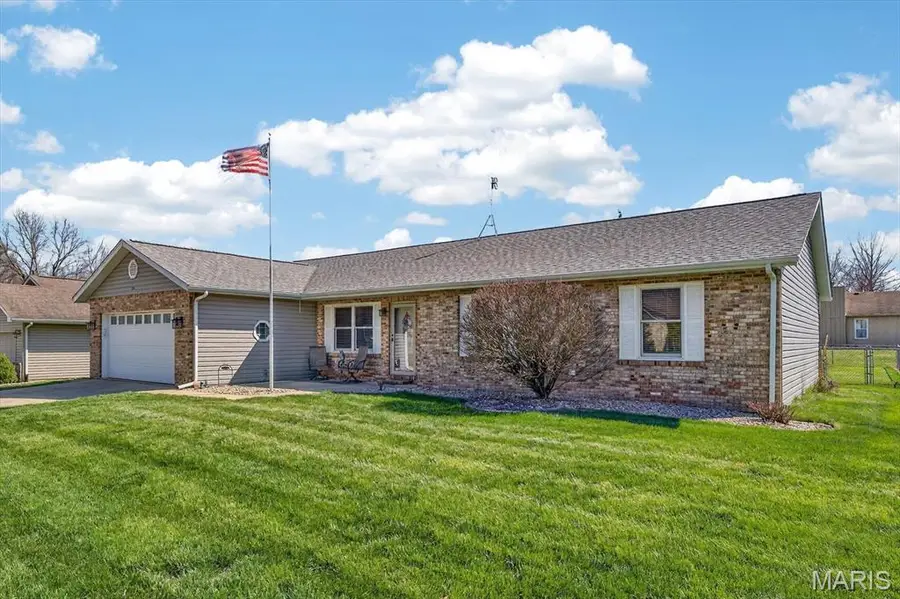 104 Meadowbruck Lane, Shiloh, IL 62221 - #2