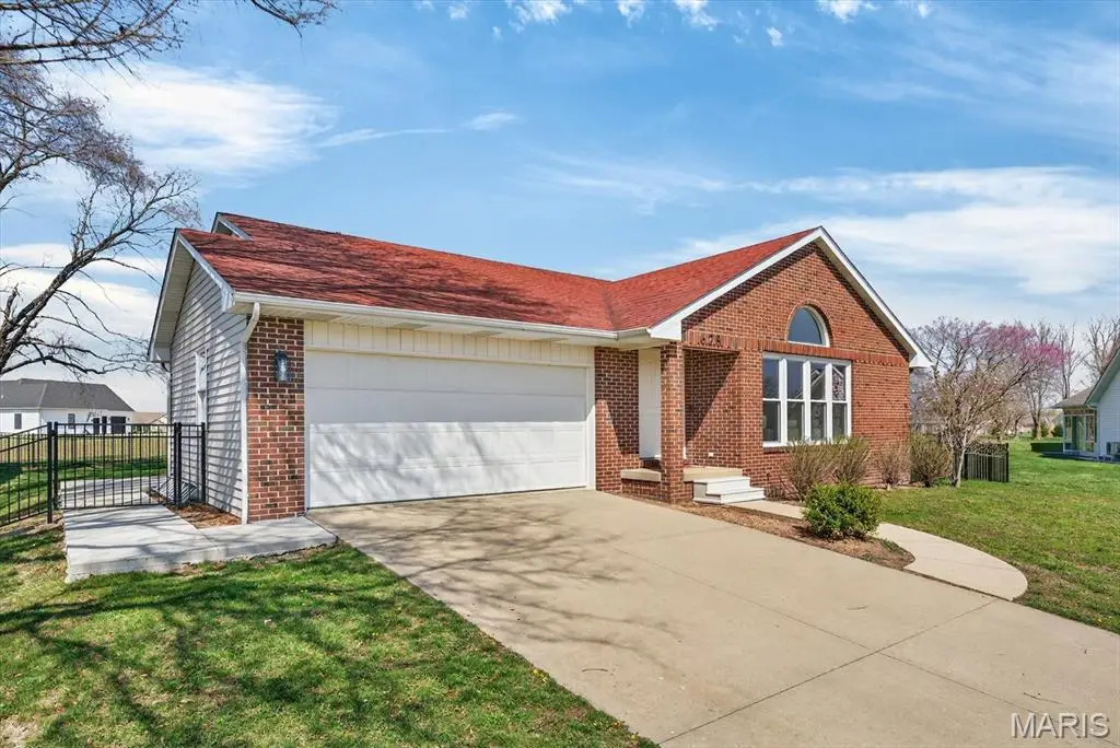 625 Christopher Lane, New Baden, IL 62265 - #1