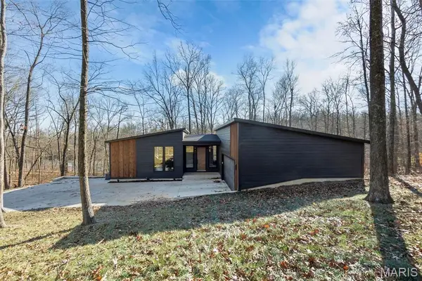 449 Eagle Pointe Circle, Cape Girardeau, MO 63701