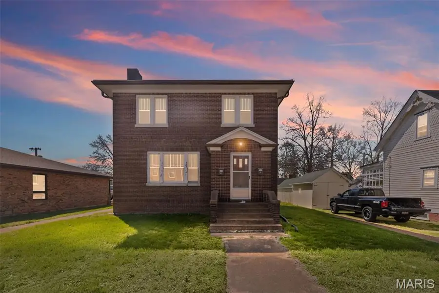 44 W Main Street, Mascoutah, IL 62258 - #3