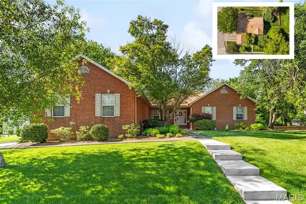 1063 Oxford Hill Road, O'Fallon, IL 62269