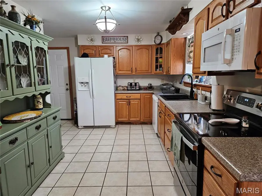 3736 Park Crest Drive, Lemay, MO 63125 - #3