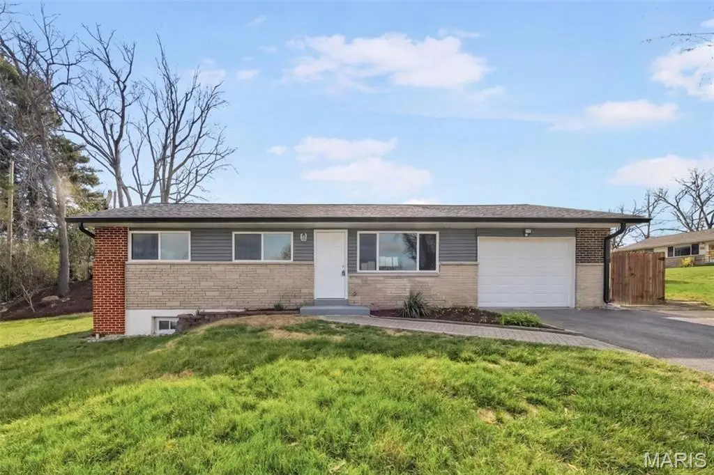 10609 Lochness Court, Saint Louis, MO 63114 - #1